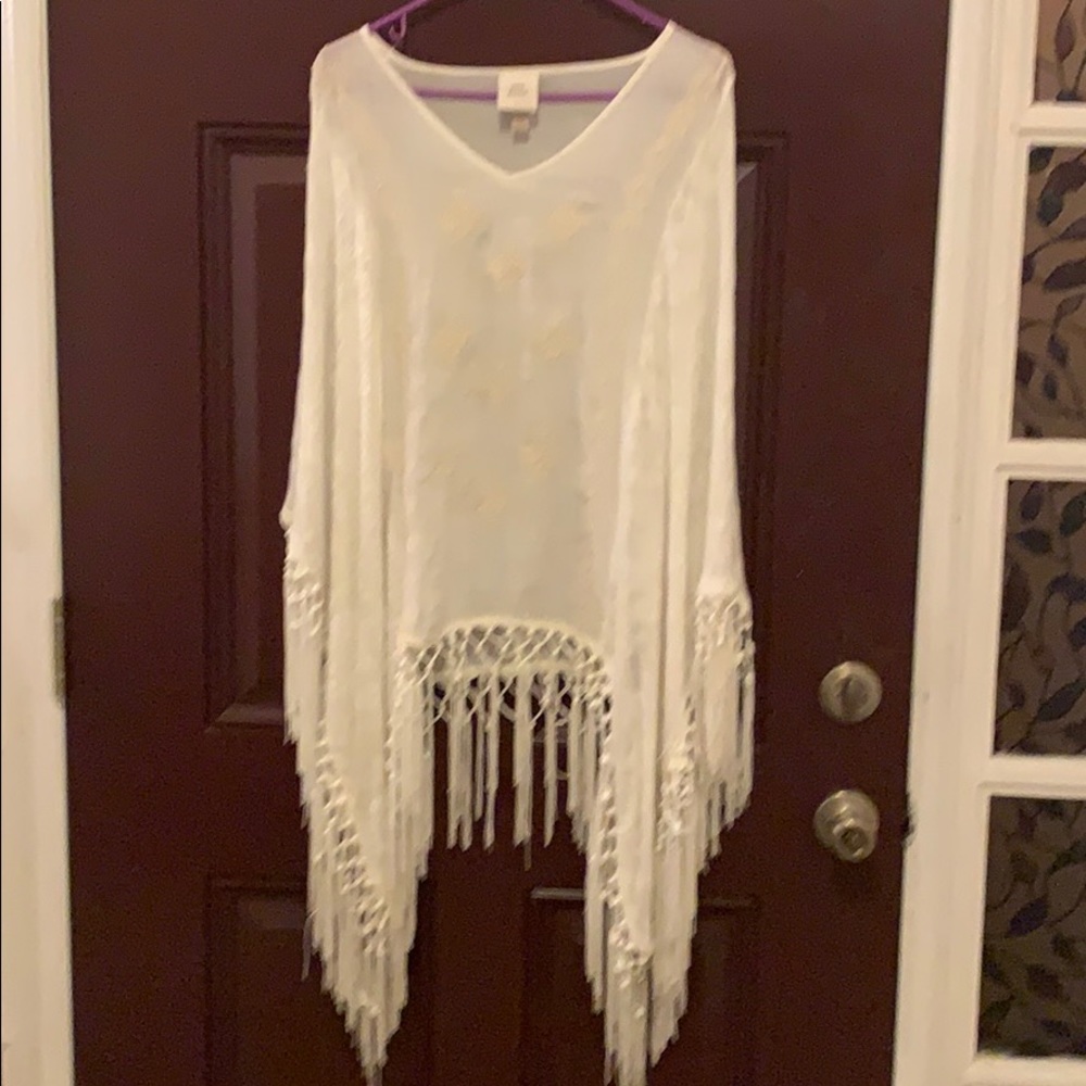 Knox Rose Bohemian Style Fringe Top
